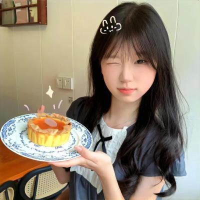 冰属性男子与酷酷女同事